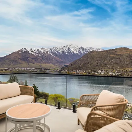 Warning Extreme Views 4 Bed 3 Bath Luxury Villa Queenstown Exterior photo
