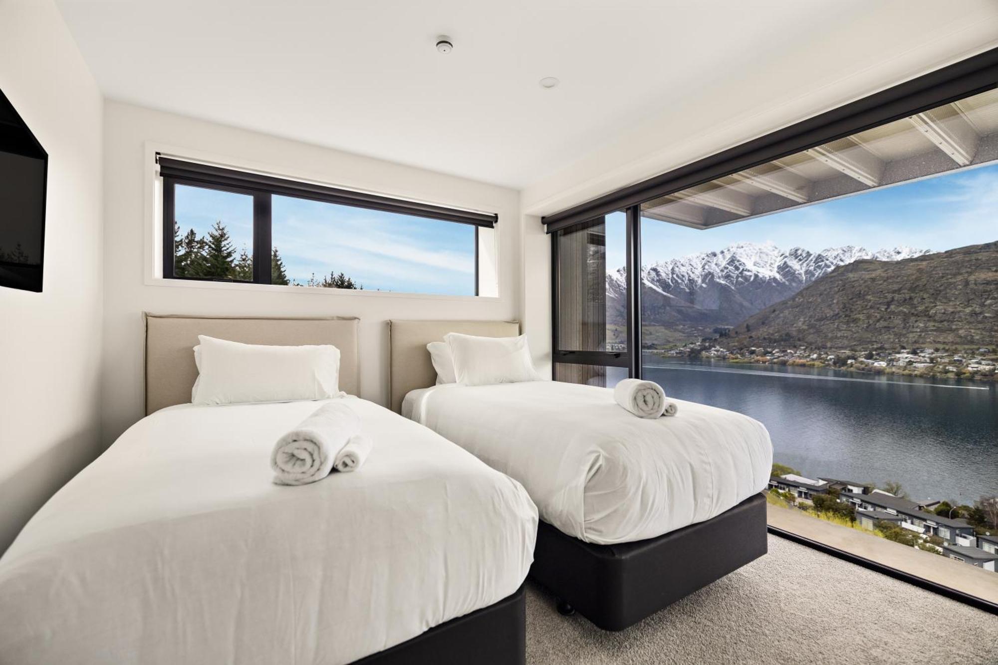 Villa Warning Extreme Views 4 Bed 3 Bath Luxury